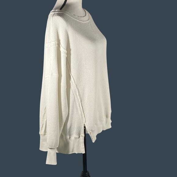 American Eagle Outfitters White Waffle Knit with off white contrast stitching S - Picture 2 of 9